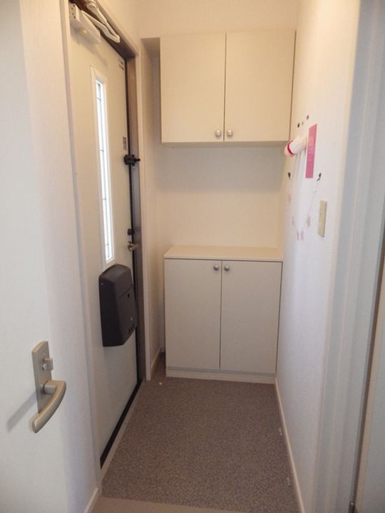 ファンタジア南台の玄関