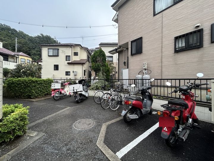 その他