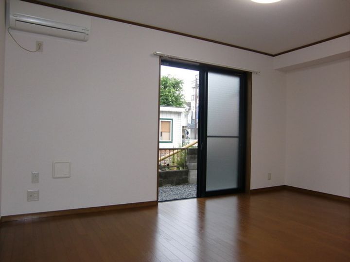 アムールⅡ ESTの内装