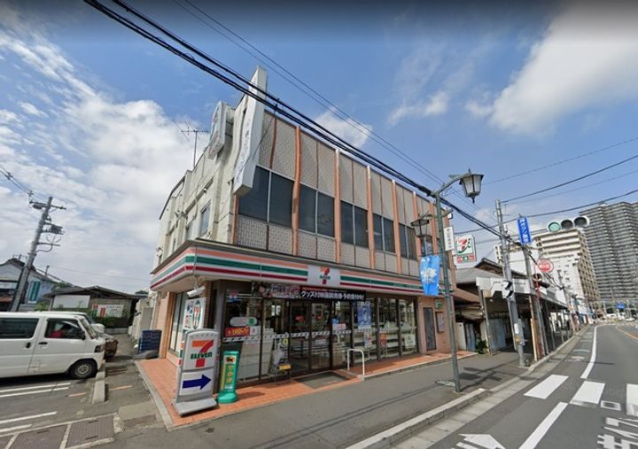 メゾンコート所沢の周辺