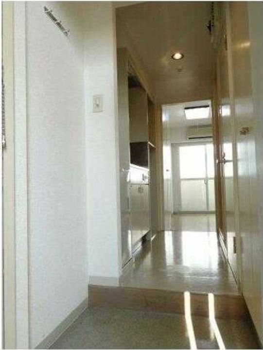 アルプ所沢の玄関