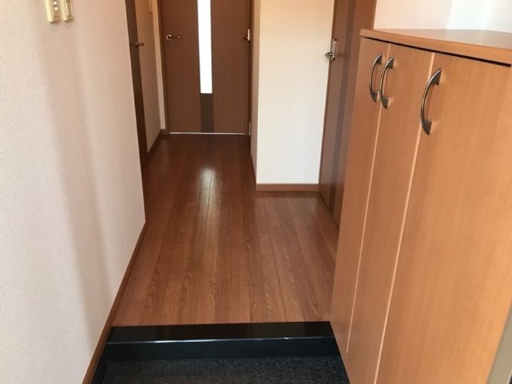 アシューレの玄関
