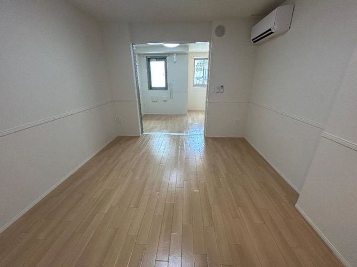 サウダージの内装