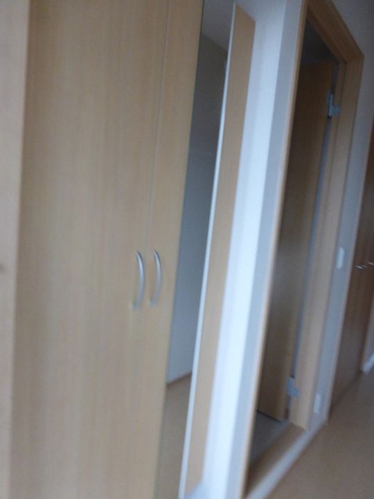 アンビル203の玄関