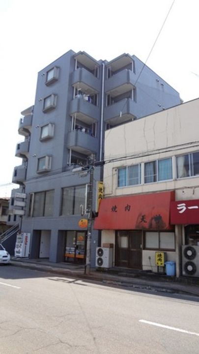 コアハイム八王子の外観