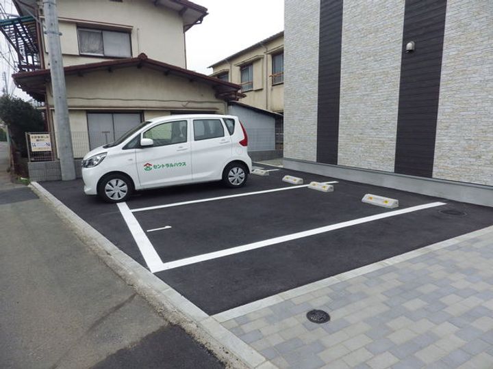 リブリ・緑の丘のその他画像