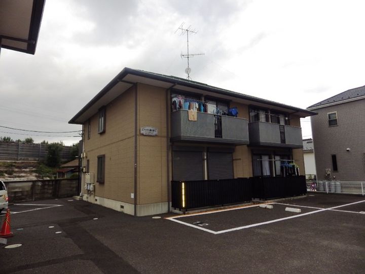 ピアッツア梅の原Cの外観