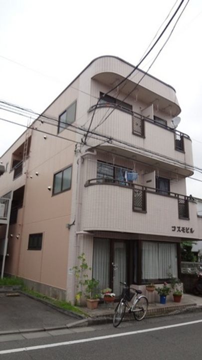 コスモビル302の外観