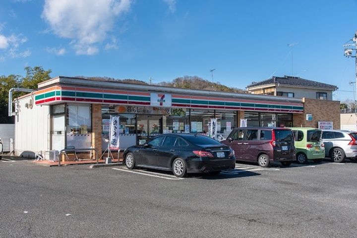 ティーズ・ガーデンB104の周辺