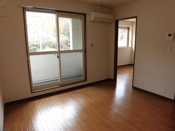 モデルナ205の内装