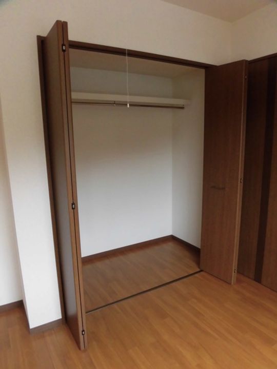 モデルナ205のその他画像