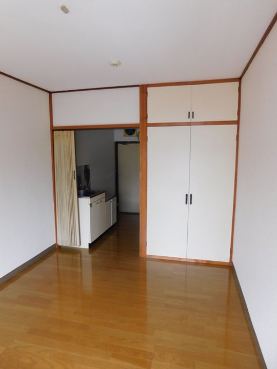 サンアベニュー二葉203の内装