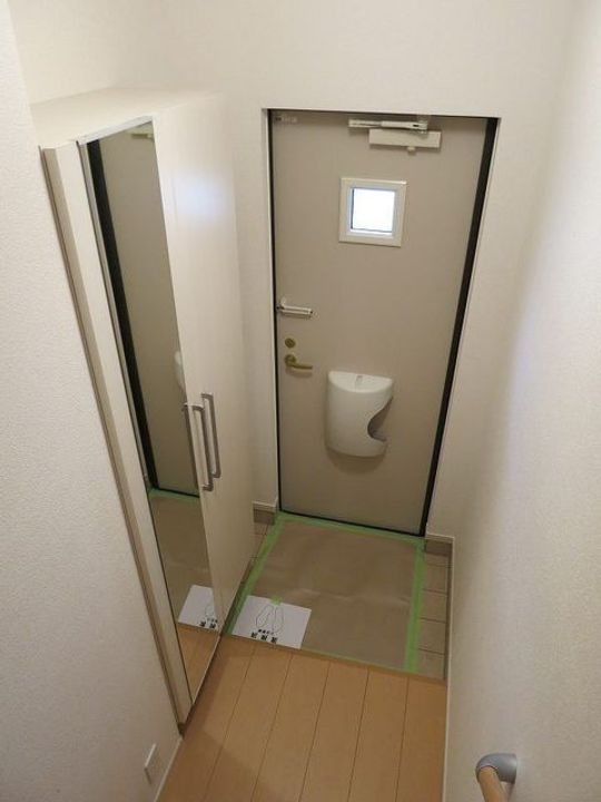 インフィニット ハピネスの玄関