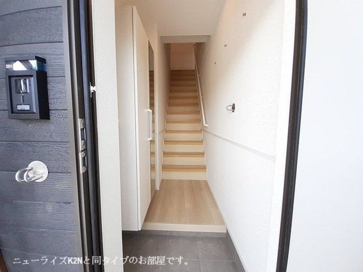 サンリットプレイスの玄関