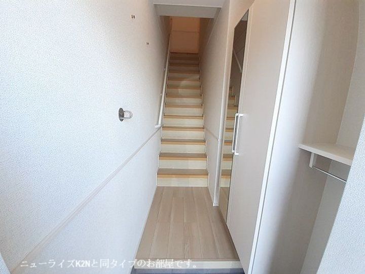 サンリットプレイスの玄関