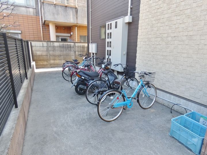 その他