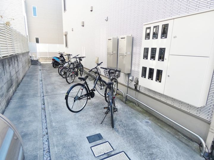 その他
