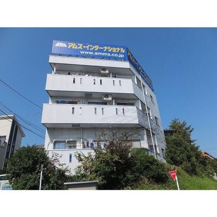 キャッスル・日野台の外観