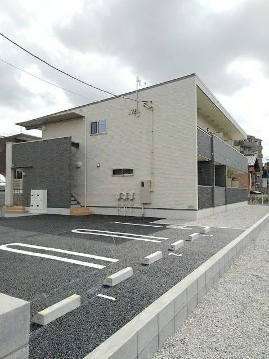 フォンターナ・コリーナⅠ102の外観