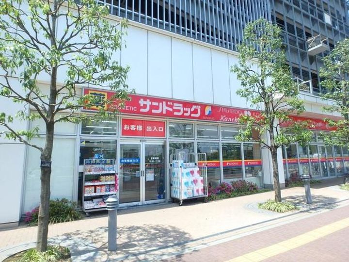 パフュームⅢの周辺