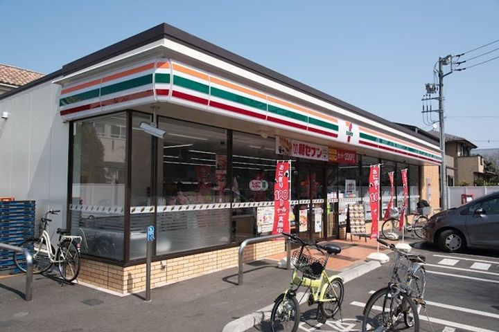 カーサプラムの周辺