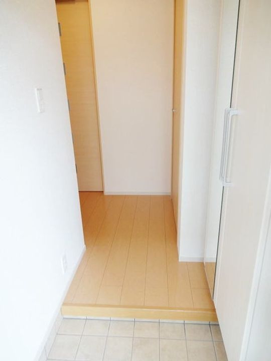 ウィステリア西砂Ⅱの玄関