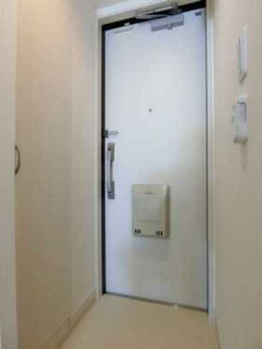 リブリ・グランベールの玄関