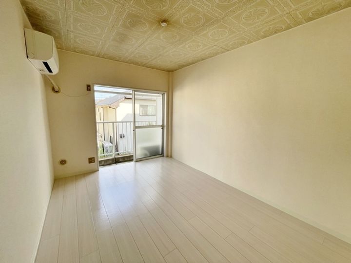 ジュネス昭島の内装