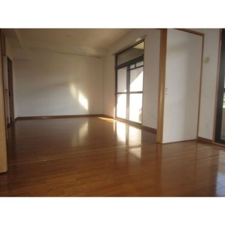 らくりーぶ21万願寺の内装