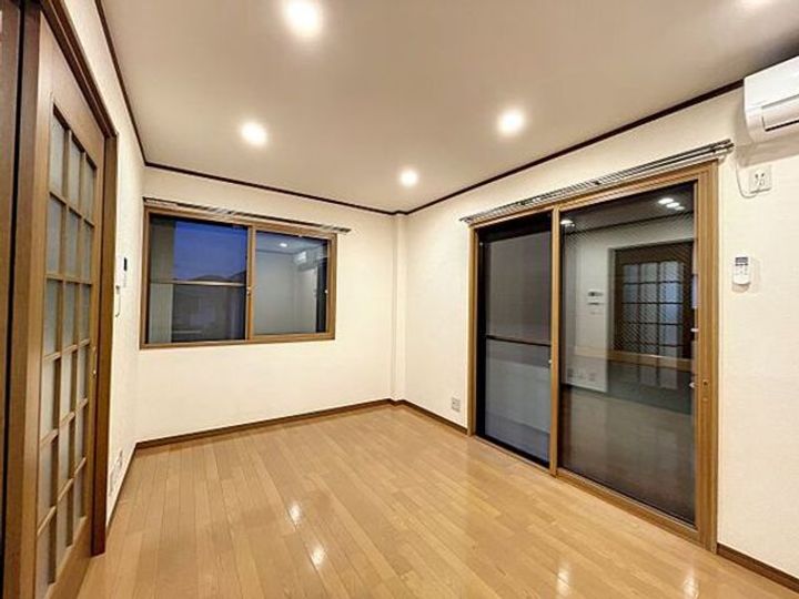 スプリングス立川の内装