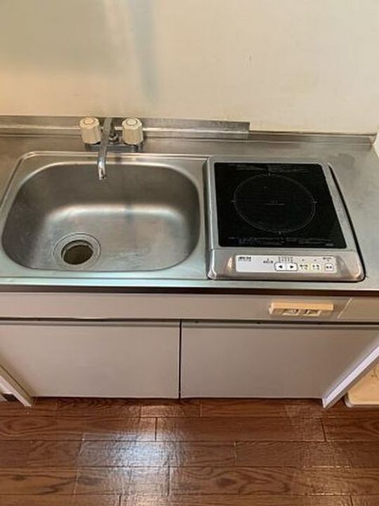 大南ビルのキッチン