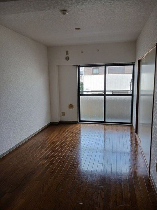 ファミーユ旭の内装