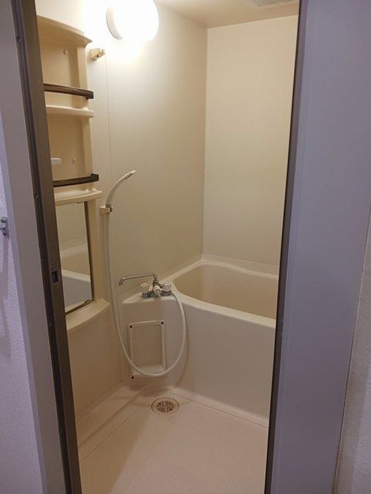 ファミーユ旭の風呂