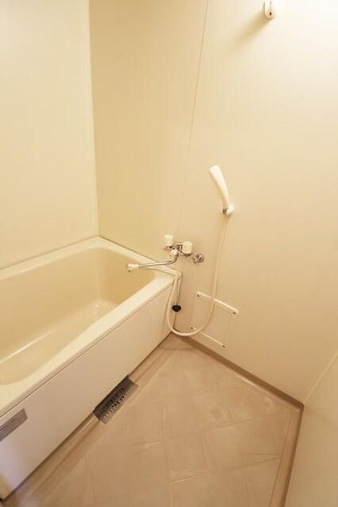 プラムヒルサワダの風呂