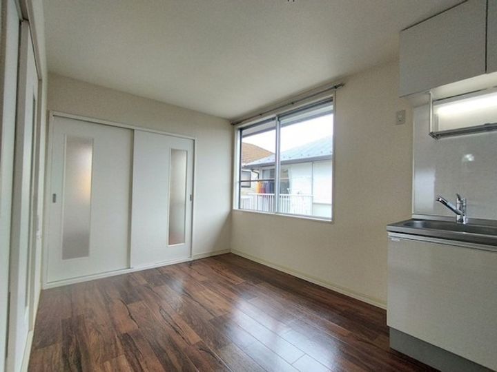 ドエル柴崎B201の内装