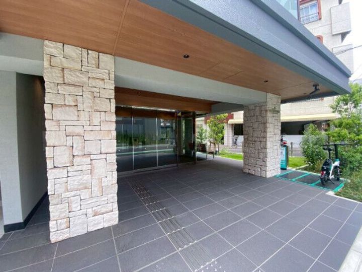 アスブルーム奥浅草の外観