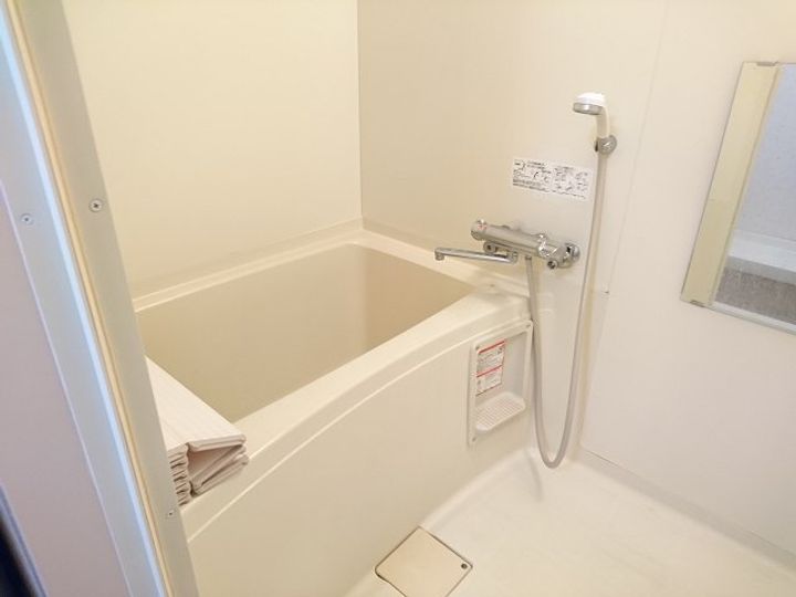 サンブライトハイツⅣ402の風呂