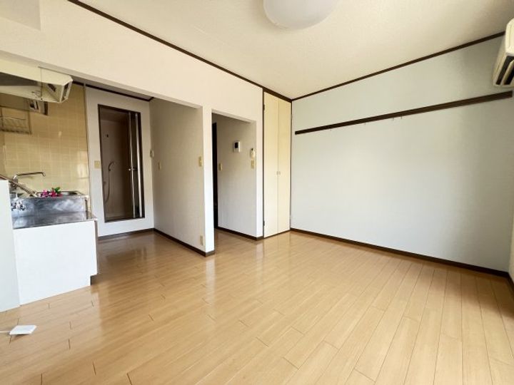 YKハウス小仲台の内装