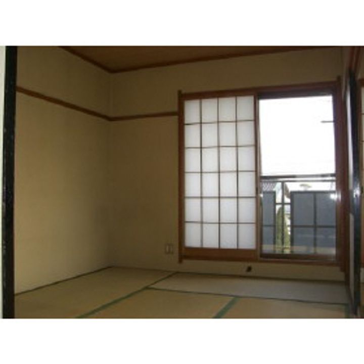 YMビル202の居間