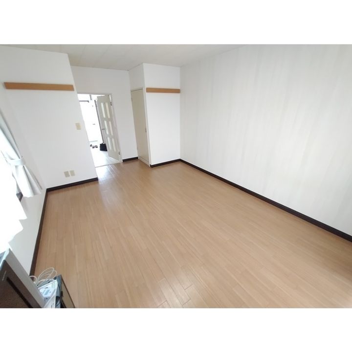 サンハイツ高宮208の居間