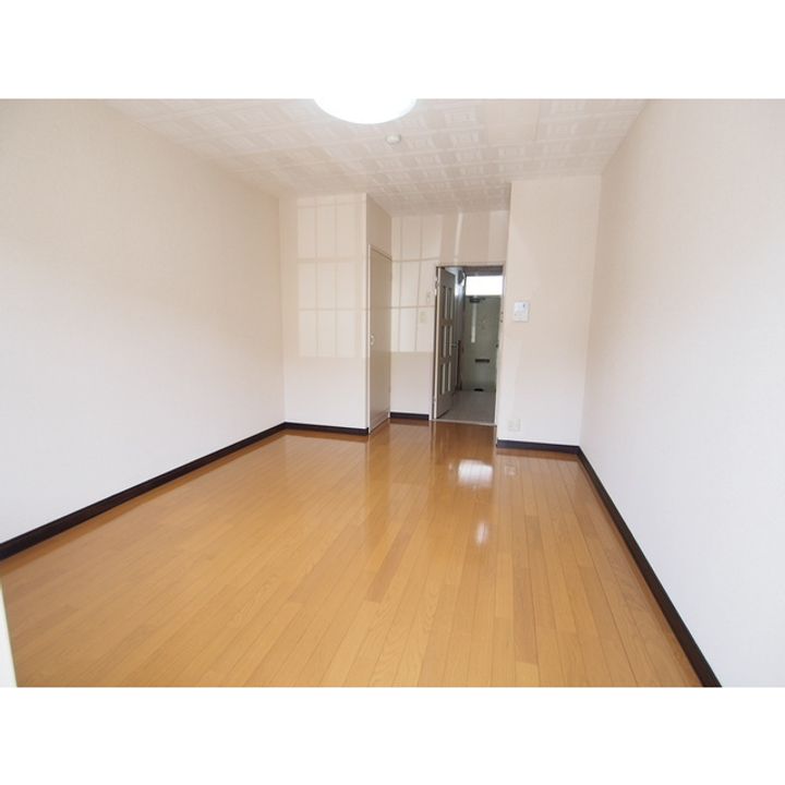 アップルズH棟112の居間