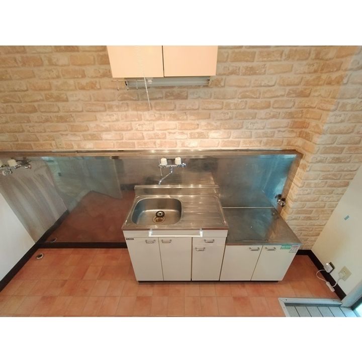 アップルズH棟306のキッチン