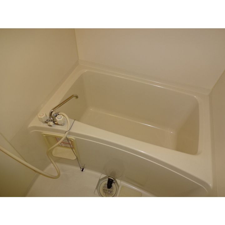 ひまわりハイツ102の風呂