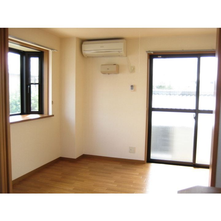 スカイコートF202の居間