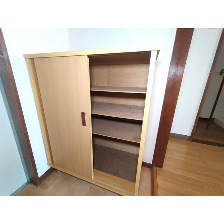 エルディム堰西201の内装