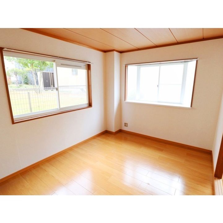 エルディムモモ101の内装