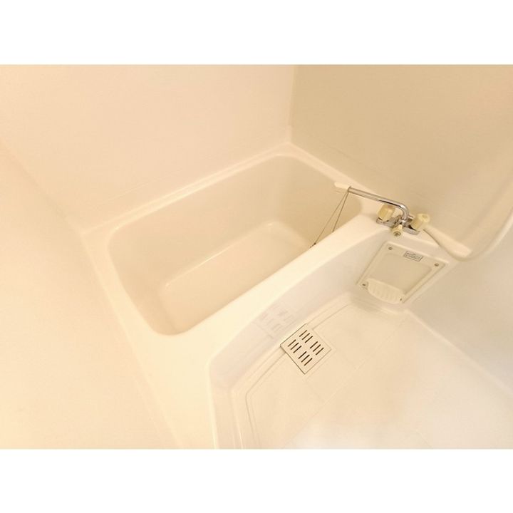 MKマンション105の風呂