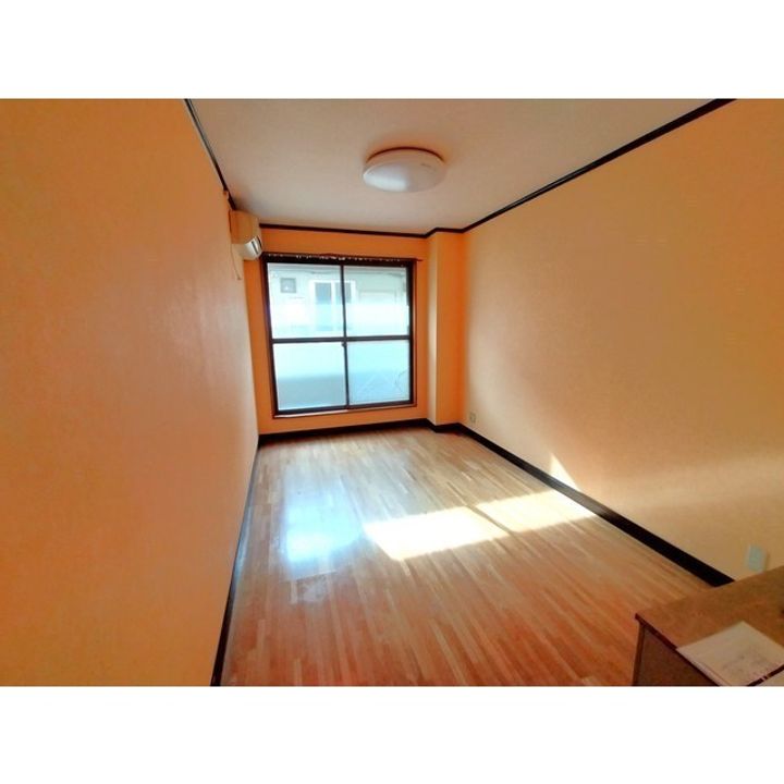 グランヒル203の居間