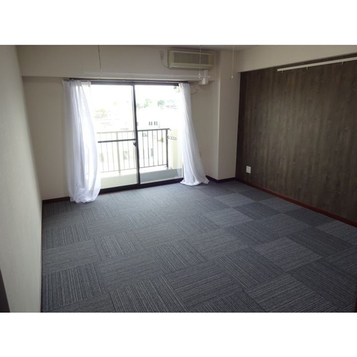 サン・ラザール501の居間