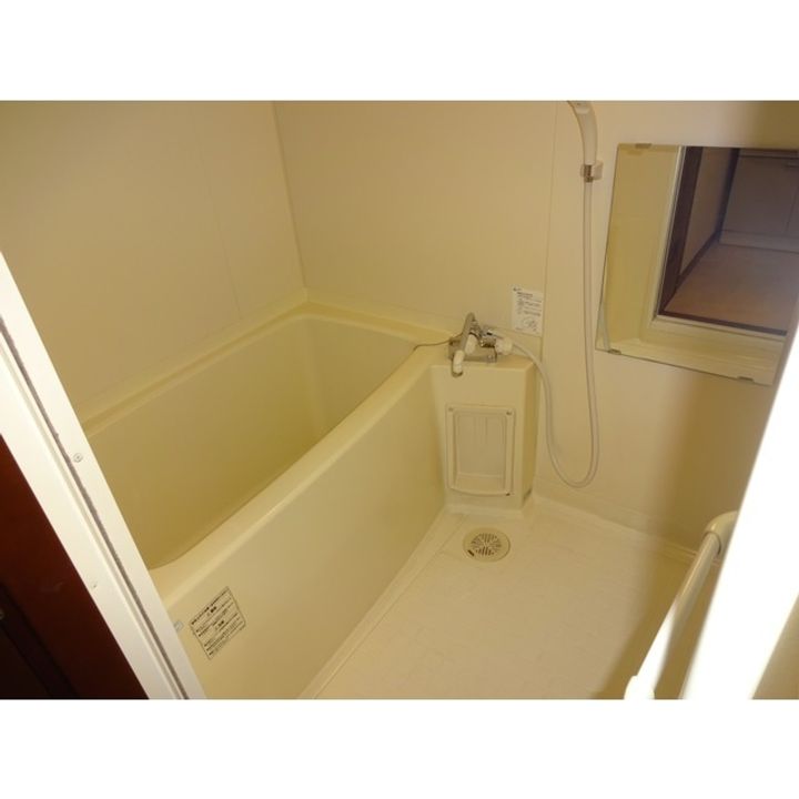 サン・ラザール501の風呂